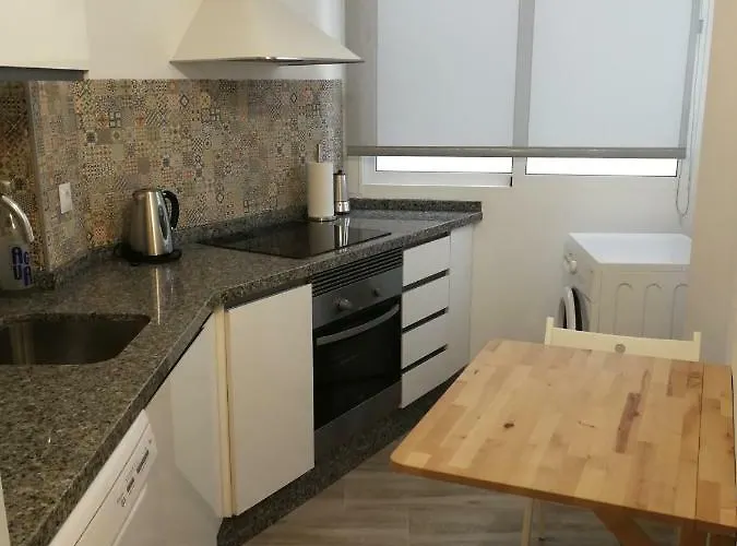 Japan Parque Del Oeste Appartement Málaga